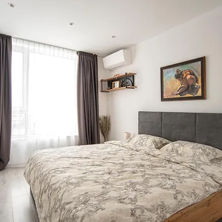 Sunny & Stylish Brand New 2bdr + Parking Apartment Sofia